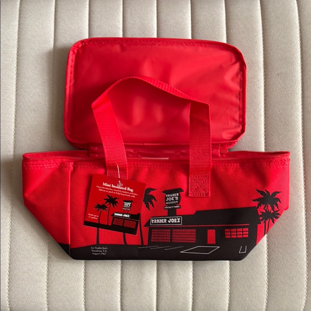 Trader Joe’s Minu Insulated Bag Red